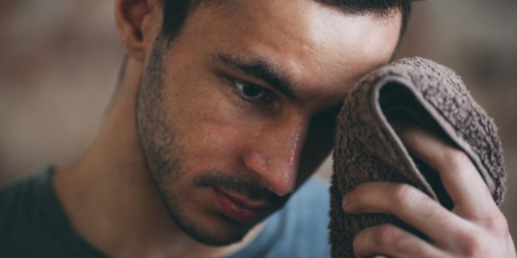 tips for men who want healthy skin