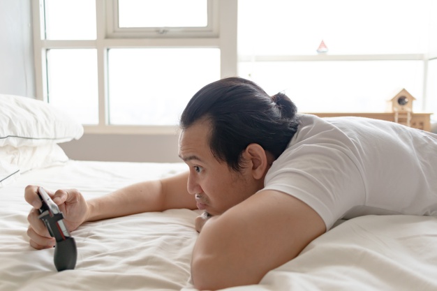 tips for men to make a great conversation with their crush