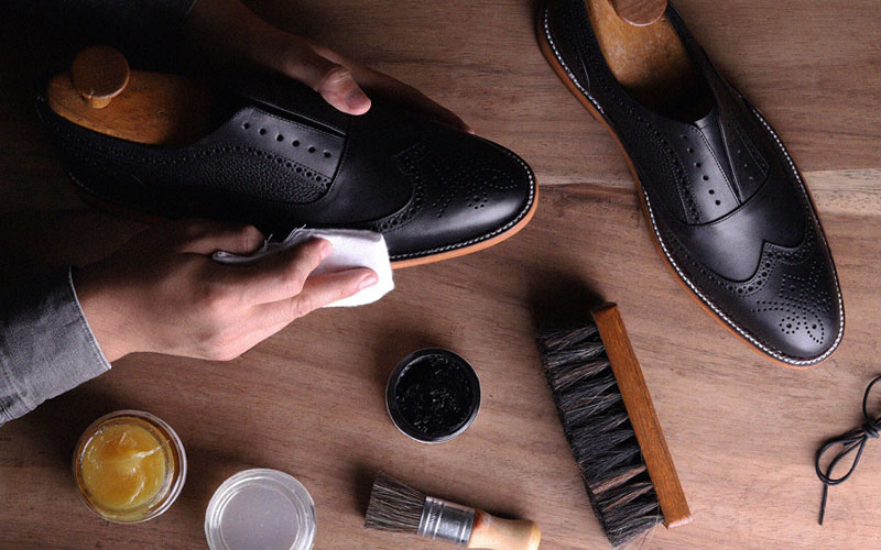 man interview fashion