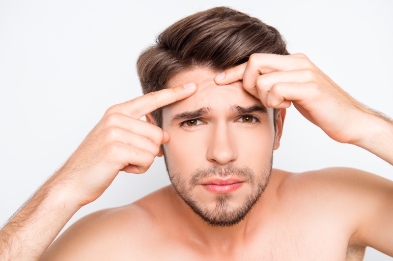 Benefits of Ice Cube On Face for Men