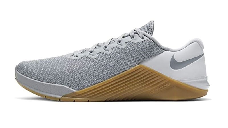 workout shoes for men