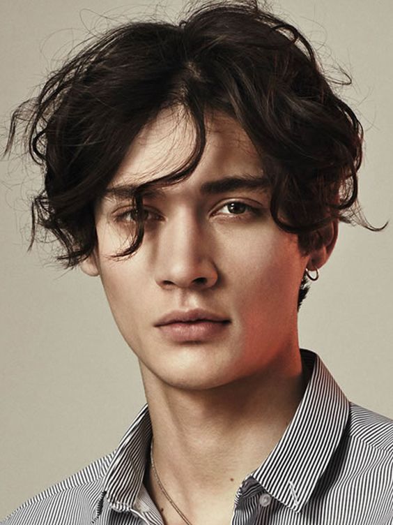 curtain hairstyle for men