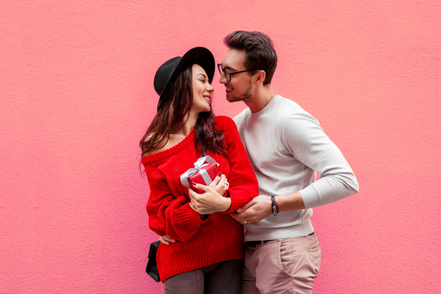 Daily Tips for Men Who Really Love Their Girlfriends