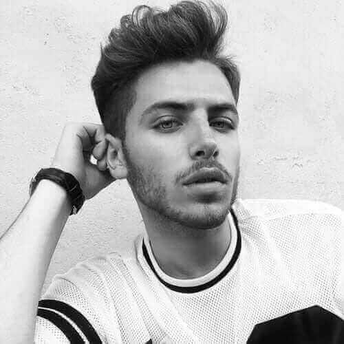 Casual-Men’s-Hairstyles-For-Oval-Faces