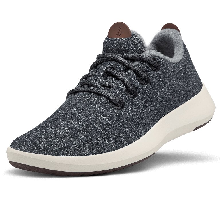 best sneakers fashion to wear during rainy season
