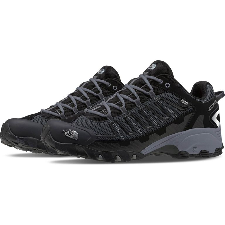 best sneakers fashion to wear during rainy season
