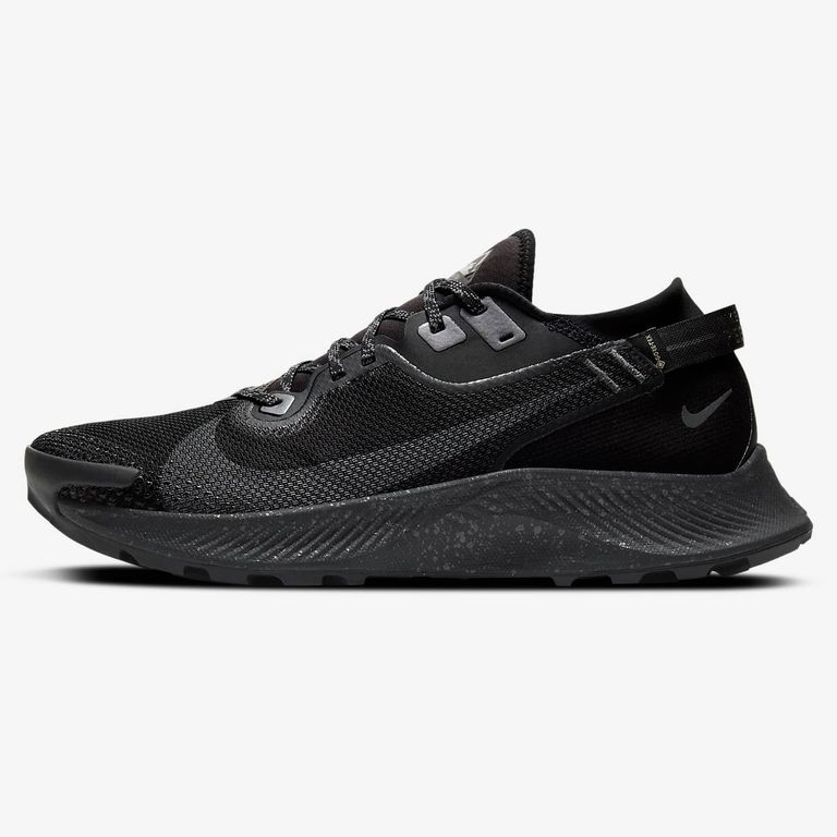 best sneakers fashion to wear during rainy season