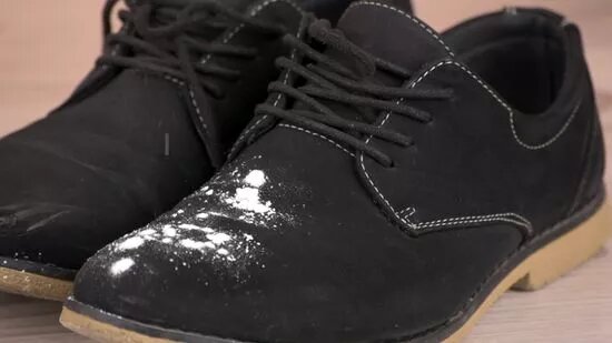 how to clean leather shoes for men
