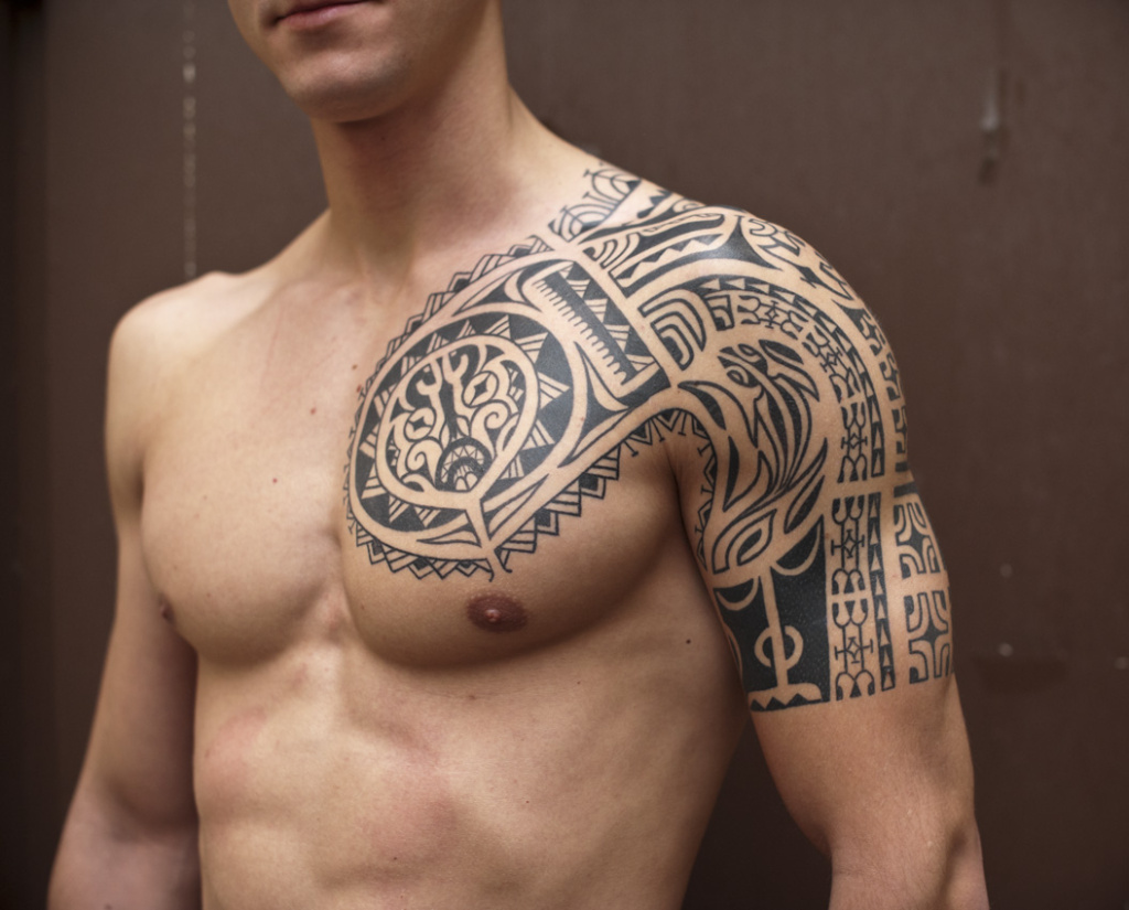 shoulder tattoos ideas for men 