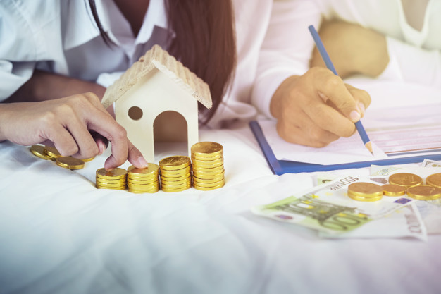 how to use saving money for men