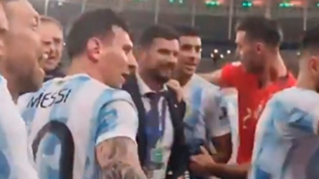MESSI STOPS DE PAUL FROM MOCKING BRAZIL FOLLOWING COPA AMERICA WIN