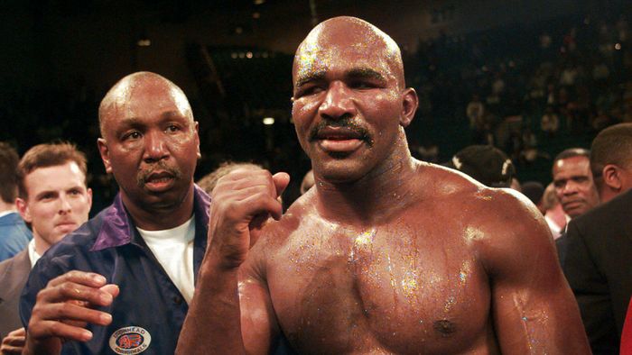 Evander-Holyfield-pro-athlete