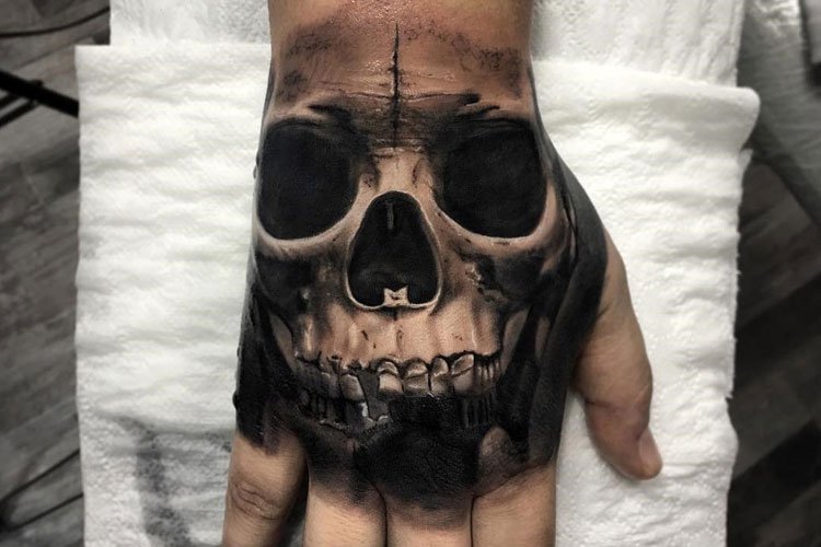 hand tattoos for men