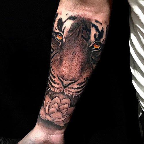 wrist tattoos for men