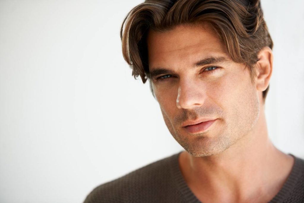 curtain hairstyle for men