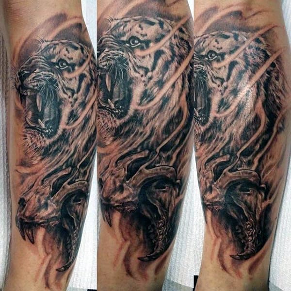 man-with-tiger-tattoo-on-arm