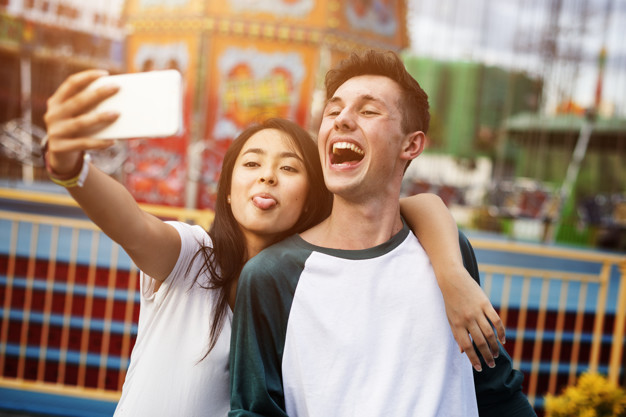 tips for complementing your girlfriend