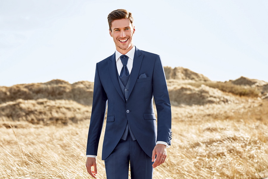 blue suit fashion for men
