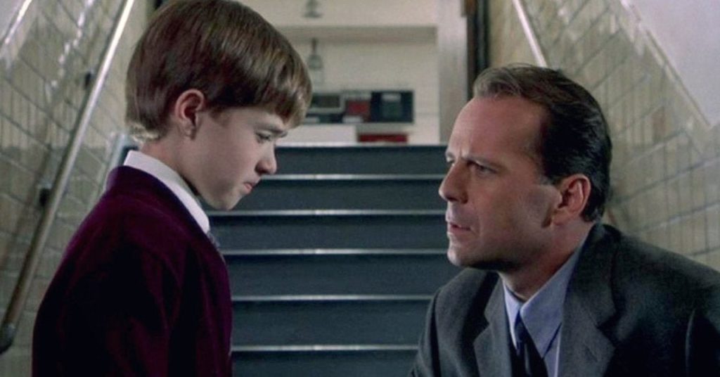 the-sixth-sense-movie-1999-haley-joel-osment-bruce-willis