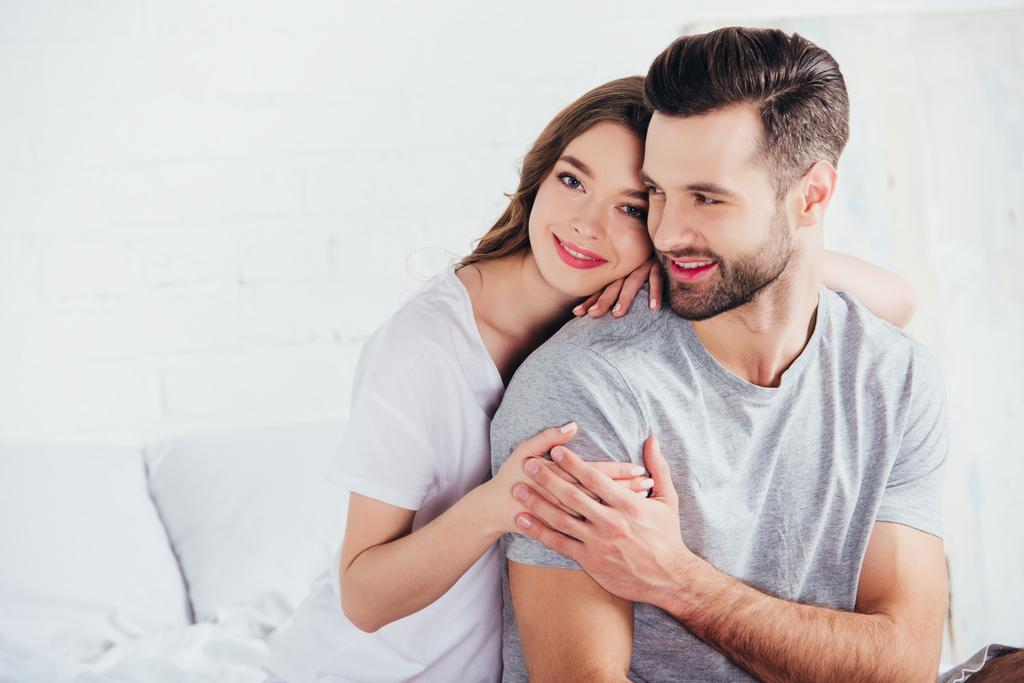 tips for complementing your girlfriend
