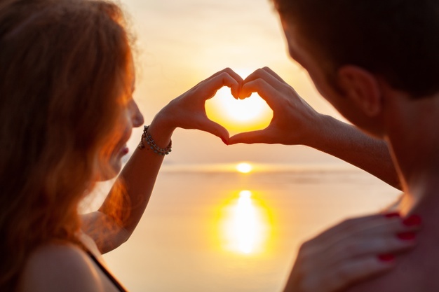 tips for men to make a great conversation with their crush