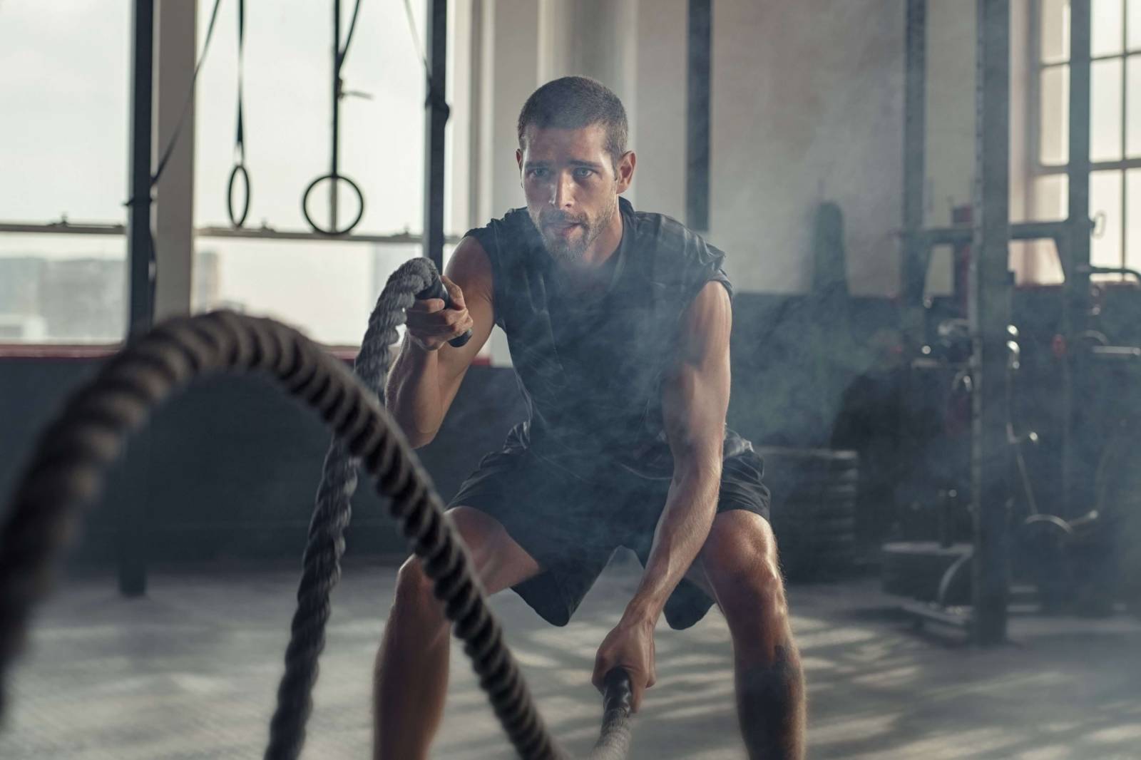 Man Crossfit Ropes Featured 