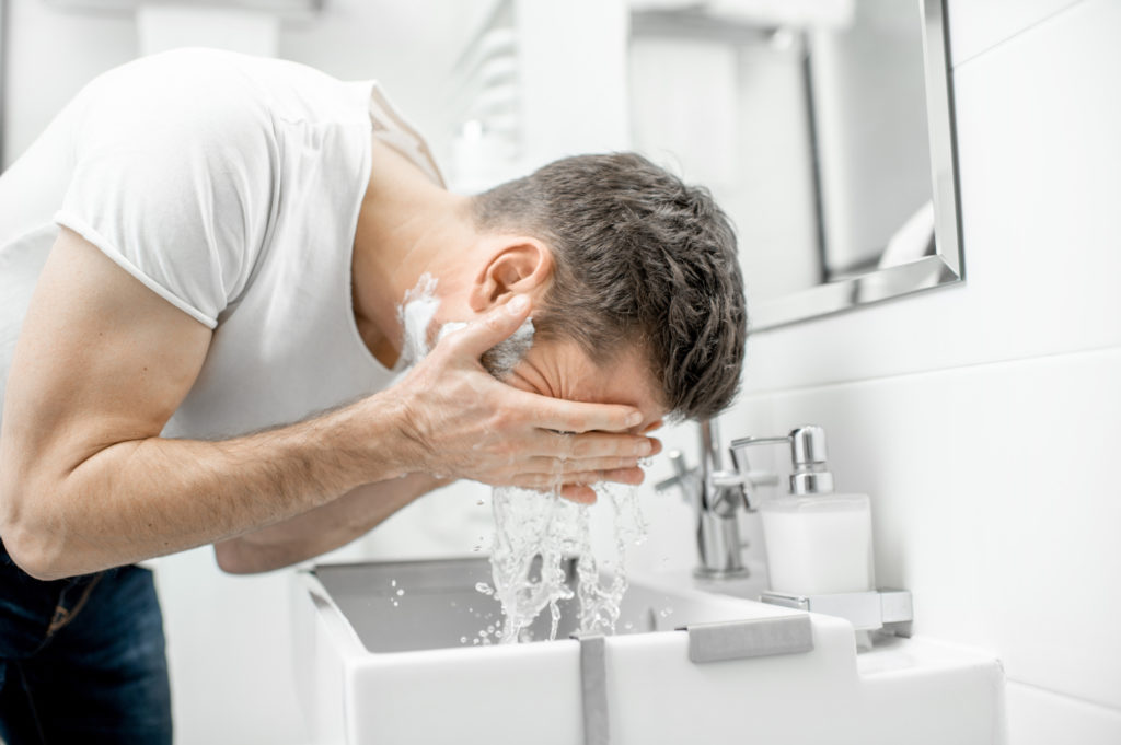 tips for men with oily skin