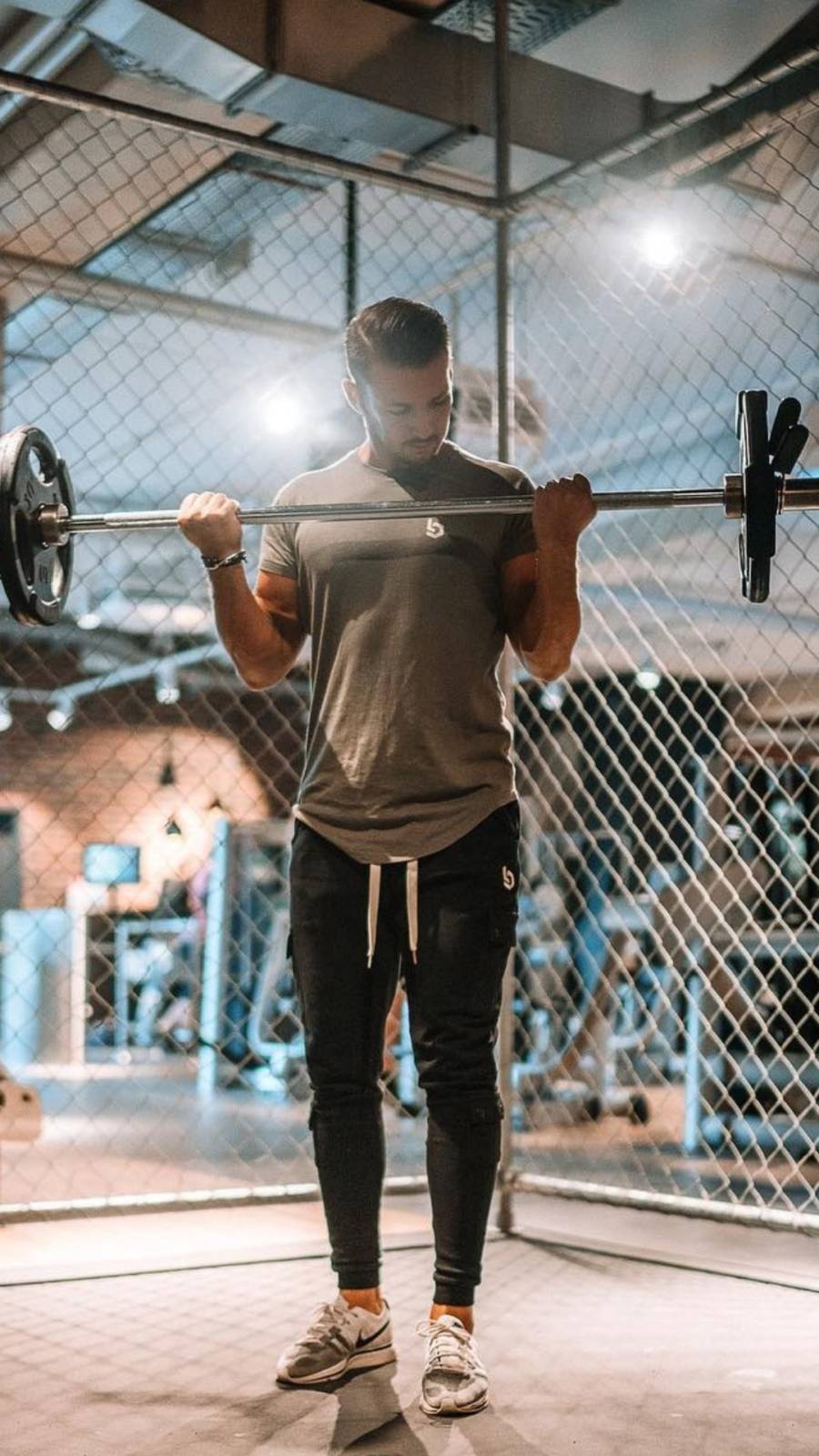 sweatpants men outfit