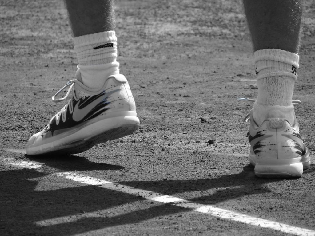 Minimalist Tennis Sneaker