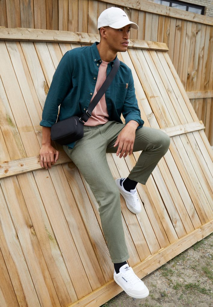 white sneakers for men