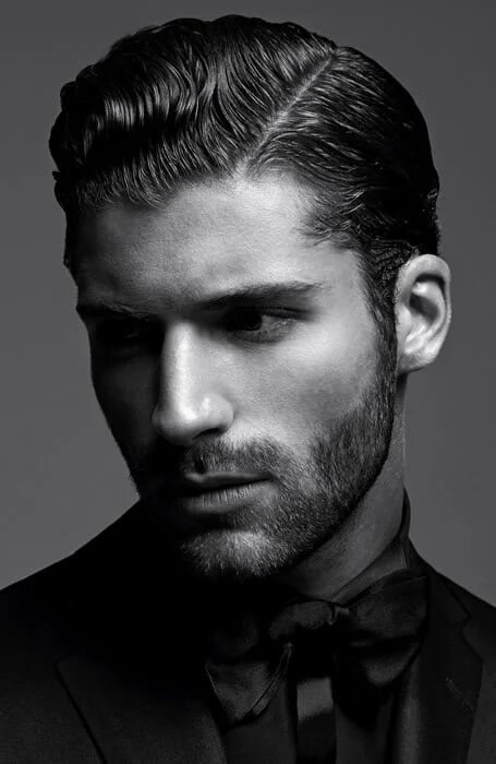 Popular Haircuts and Hairstyles for Men