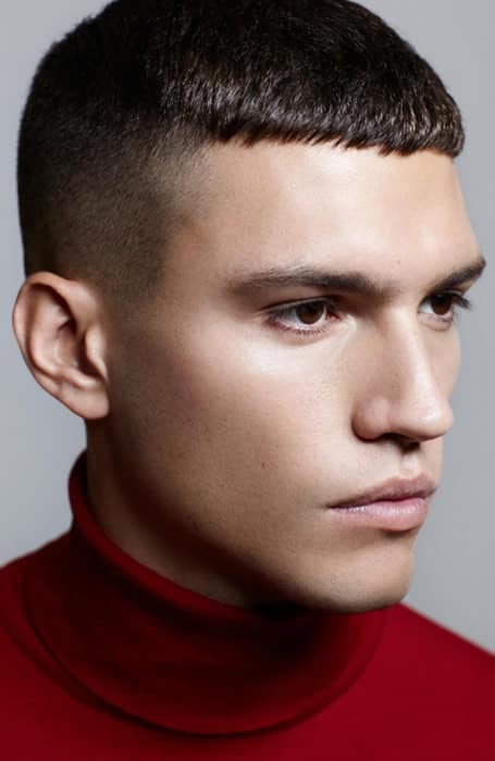 Popular Haircuts and Hairstyles for Men