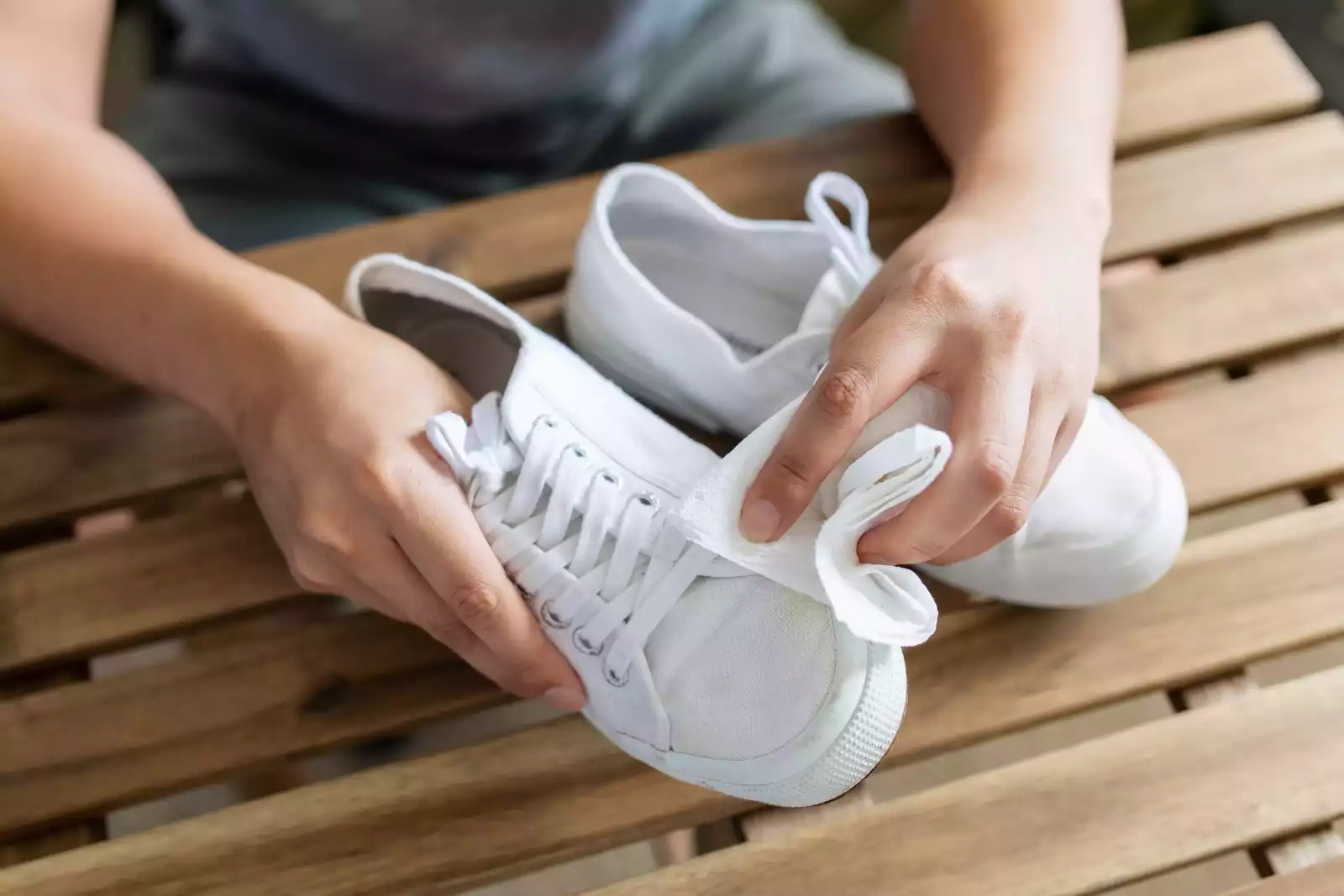 how to get rid of feet odour