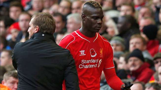 Balotelli's training habits a 'disgrace', says former Liverpool striker Lambert