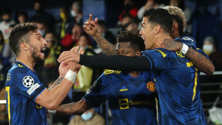 Manchester United Players Celebrating