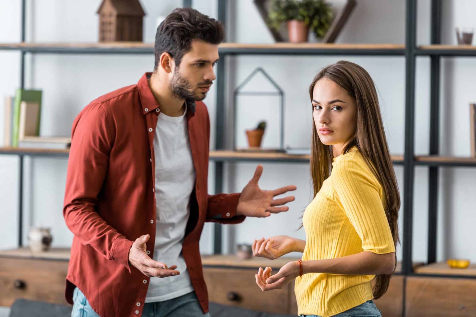 things to know for men whether their girlfriends still miss their ex