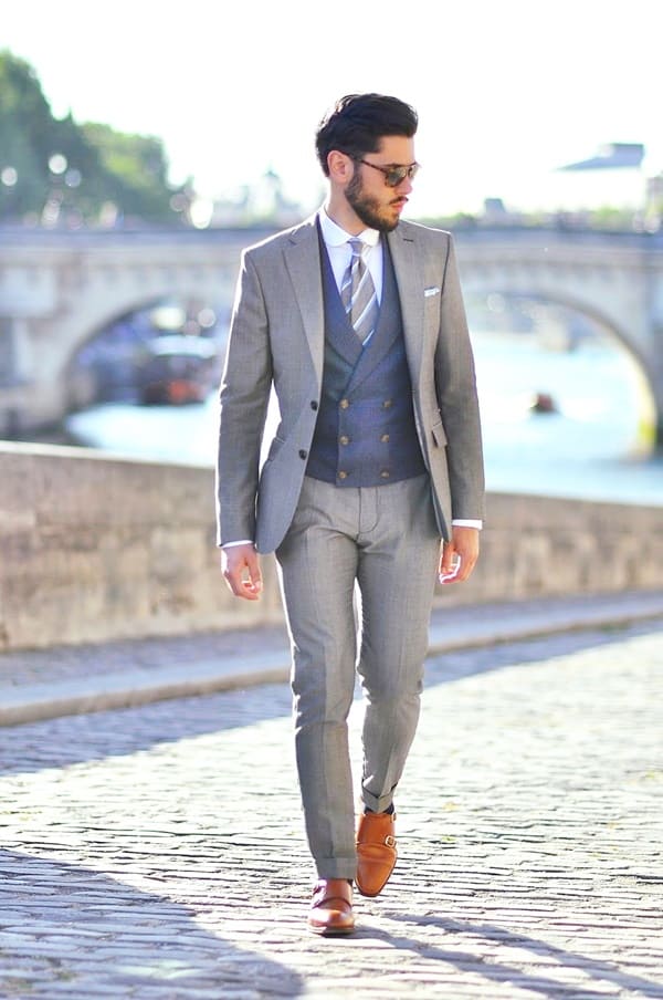 Grey Suit with Brown Shoes Outfit for Men