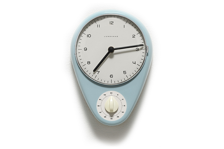 Luxury Wall Clocks To Upgrade Your Home or Office