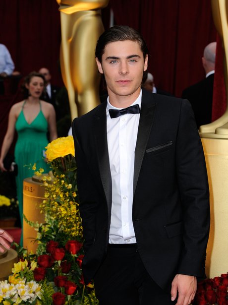 Top Sexiest Male Celebs and Their Fashion
