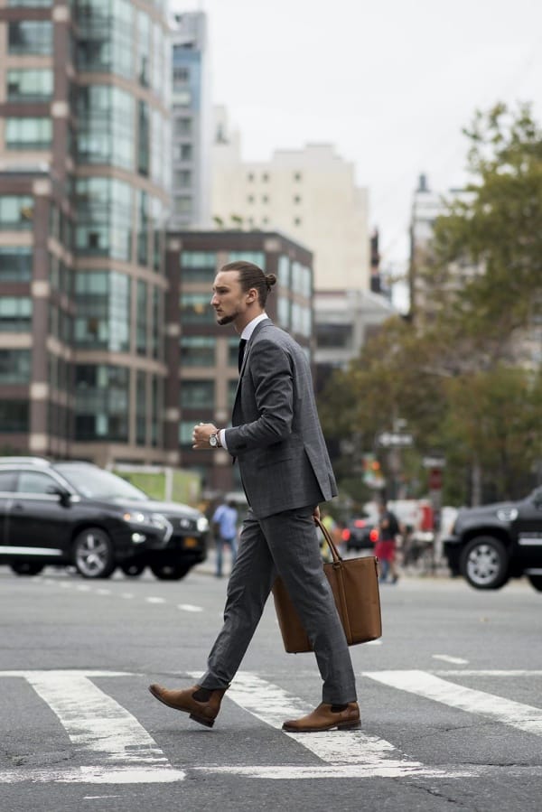 Grey Suit with Brown Shoes Outfit for Men