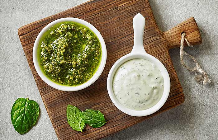Mint leaves for men with Acne Scars