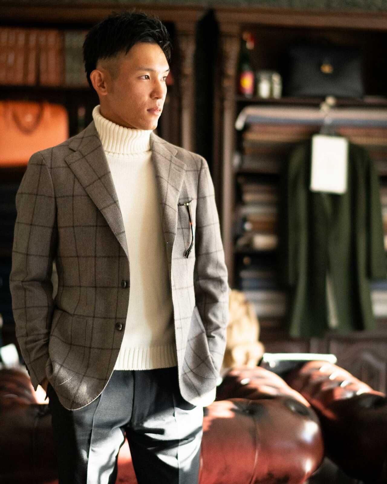 How to wear a Turtleneck