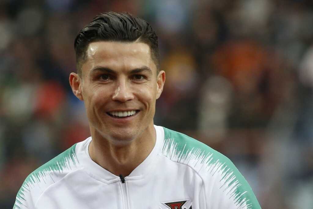 Most Handsome Soccer Players in the World
