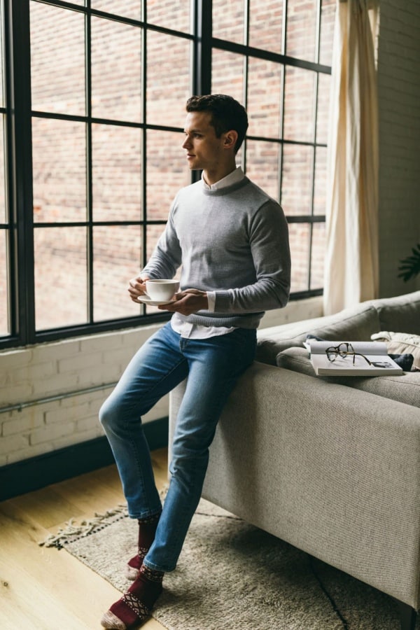 Best Blue Jeans With White Shirt Outfits For Men