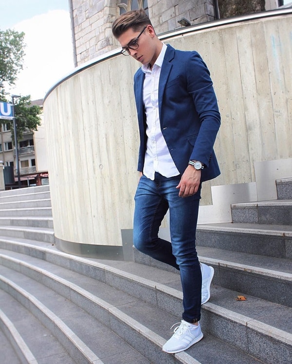 Best Blue Jeans With White Shirt Outfits For Men