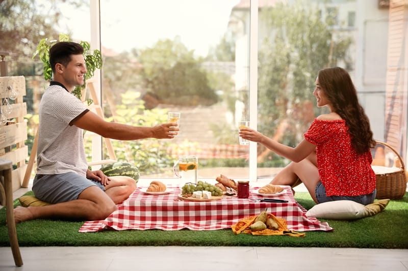 Home Date Night Ideas for Men