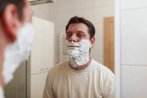 7 Body Parts That Men Should And Should Not Shave