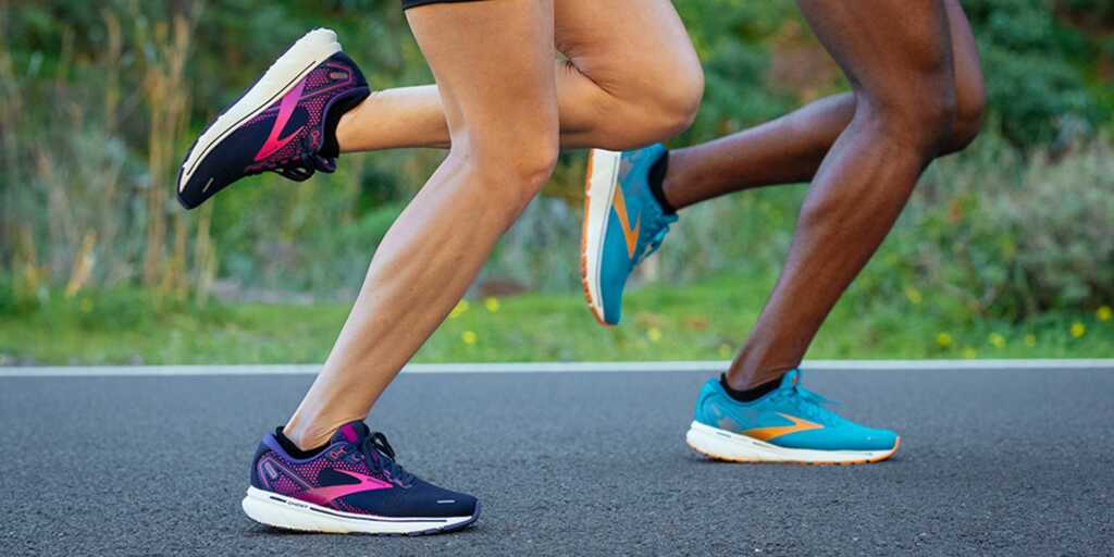 Brooks shoes men