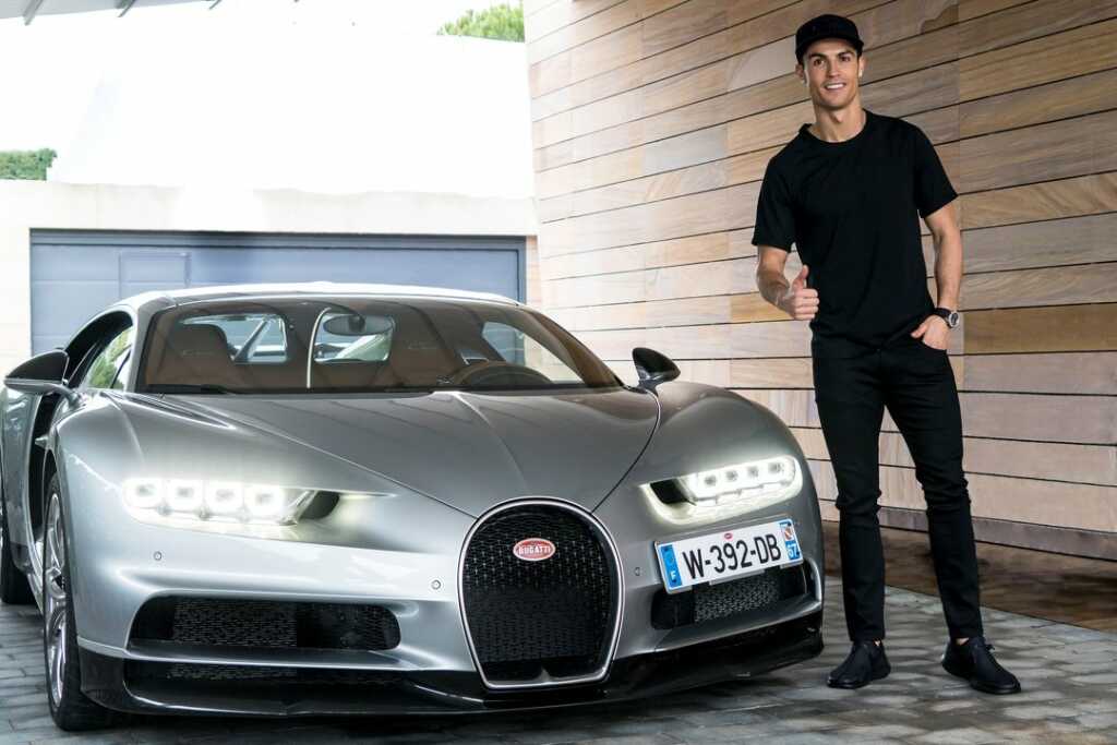 Ronaldo showed his super car