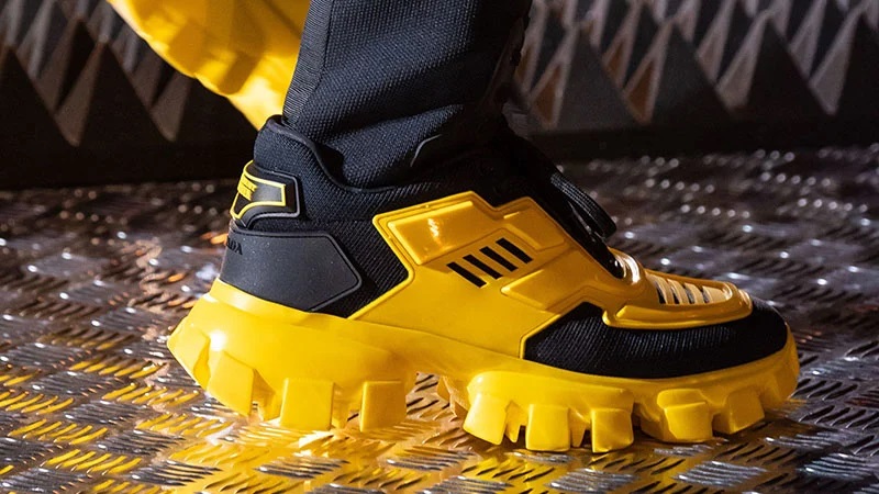 Sneaker ကွီး ထိပ်တန်း Luxury 